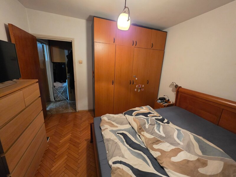 Titan, Piata Minis apartament 2 camere etaj 2 | instalatii noi